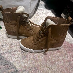 Like New! High-Top Wedged Sneakers with White Soles